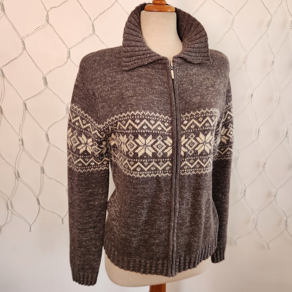 Vintage Oleg Cassini Knit Sweater • Fair Isle • Sequins & Snowflakes • Size Med